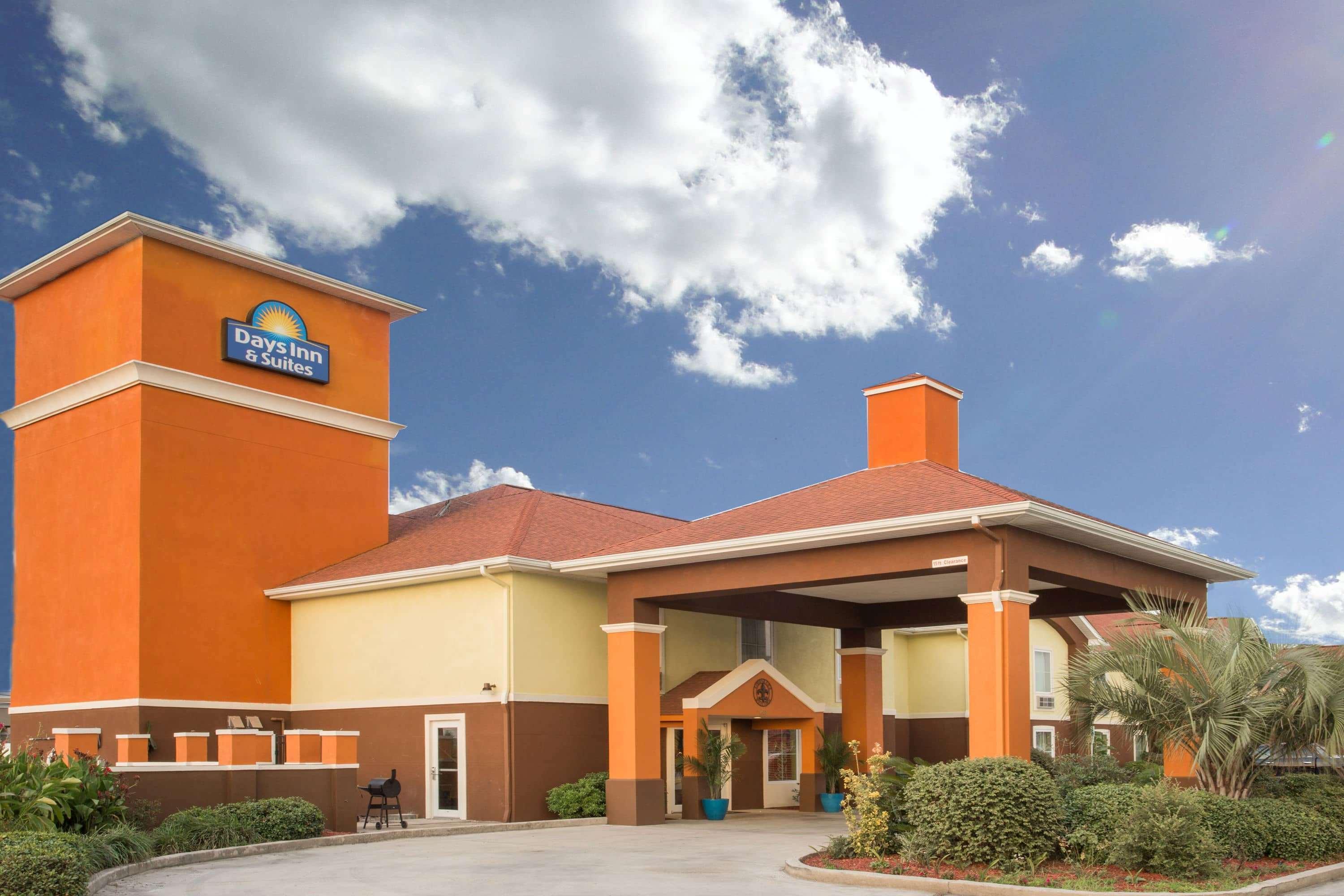 Hotel Days & By Wyndham 2*
