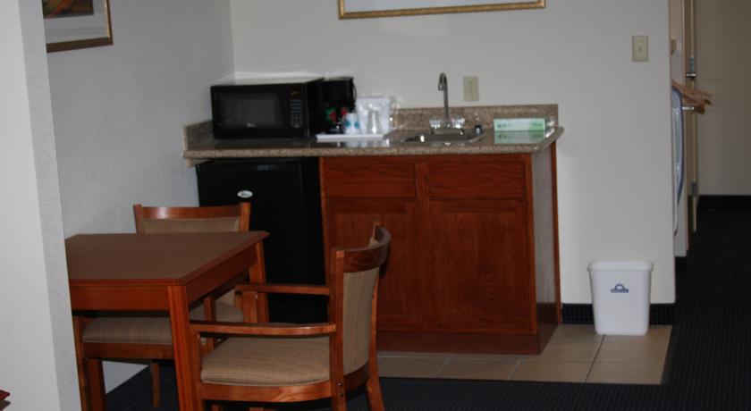 Days & By Wyndham Hotel Thibodaux