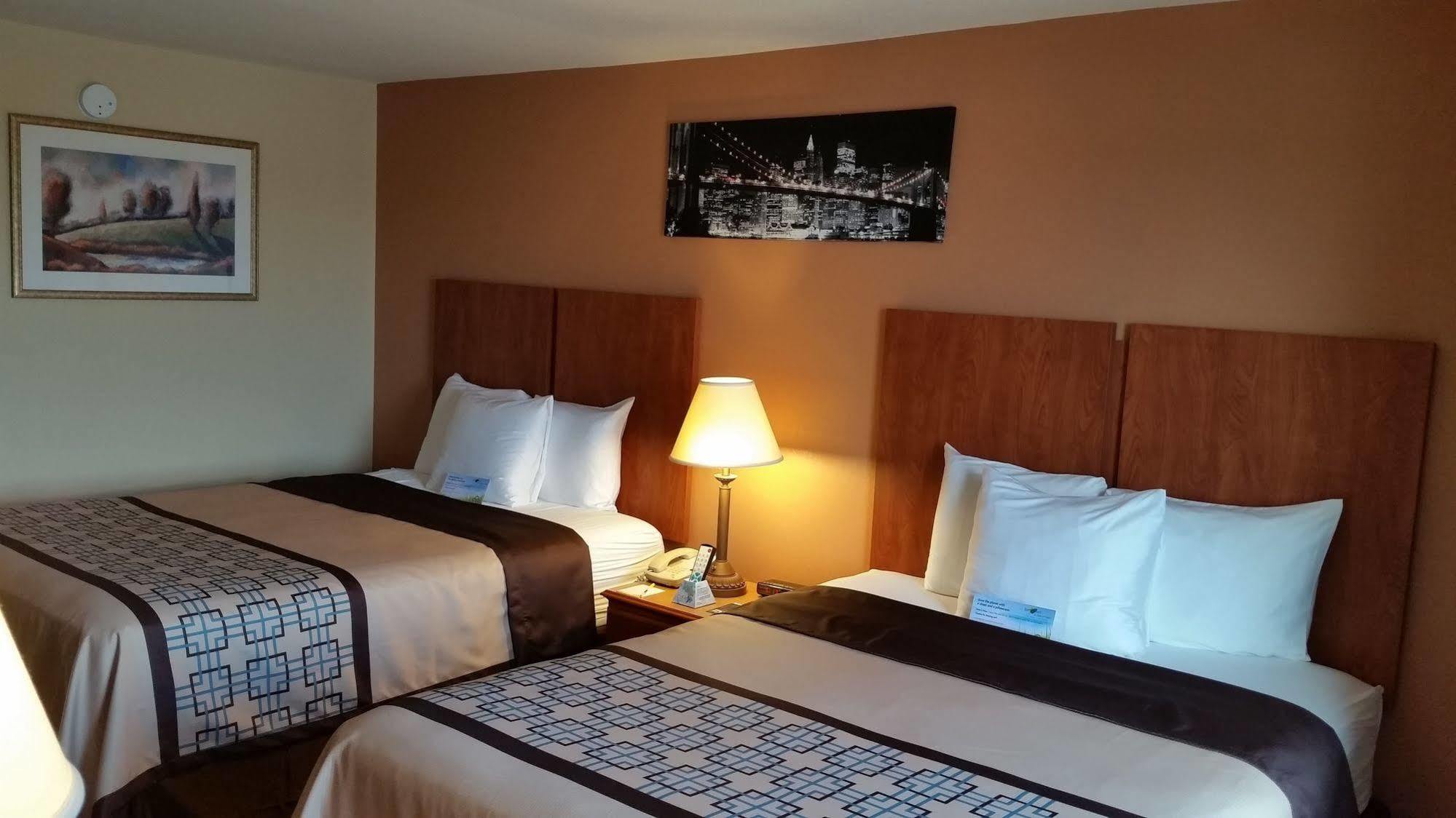 Hotel Days & By Wyndham 2*